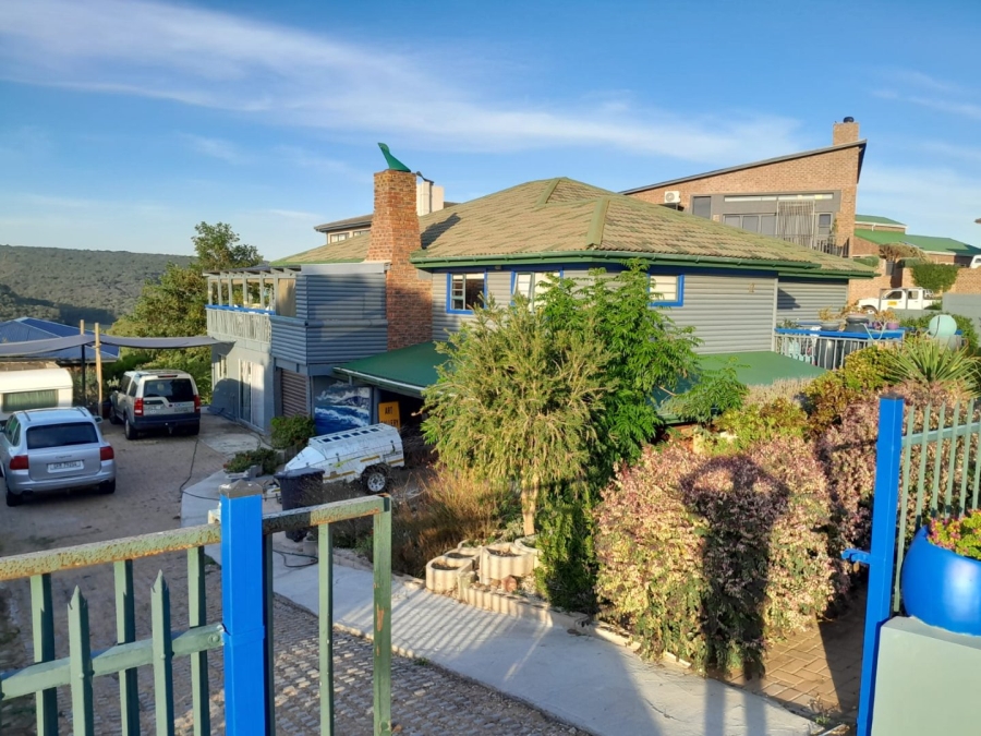 3 Bedroom Property for Sale in Stilbaai Wes Western Cape